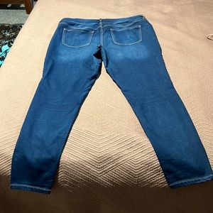Maurice’s jeans 18w long length